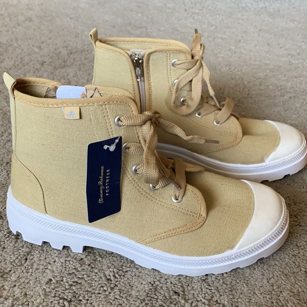 Tommy Bahama Sneakers High Top Shoes Size 10 Tan Khaki White Canvas Lace Up New